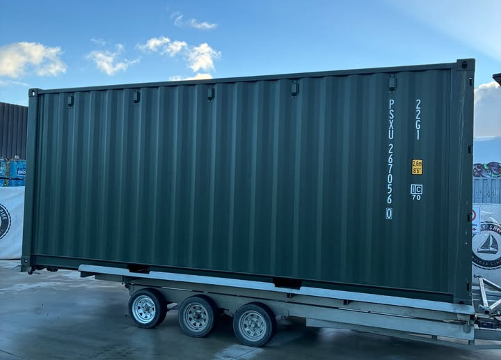 One Trip 20' GP (Std) Shipping Container Green